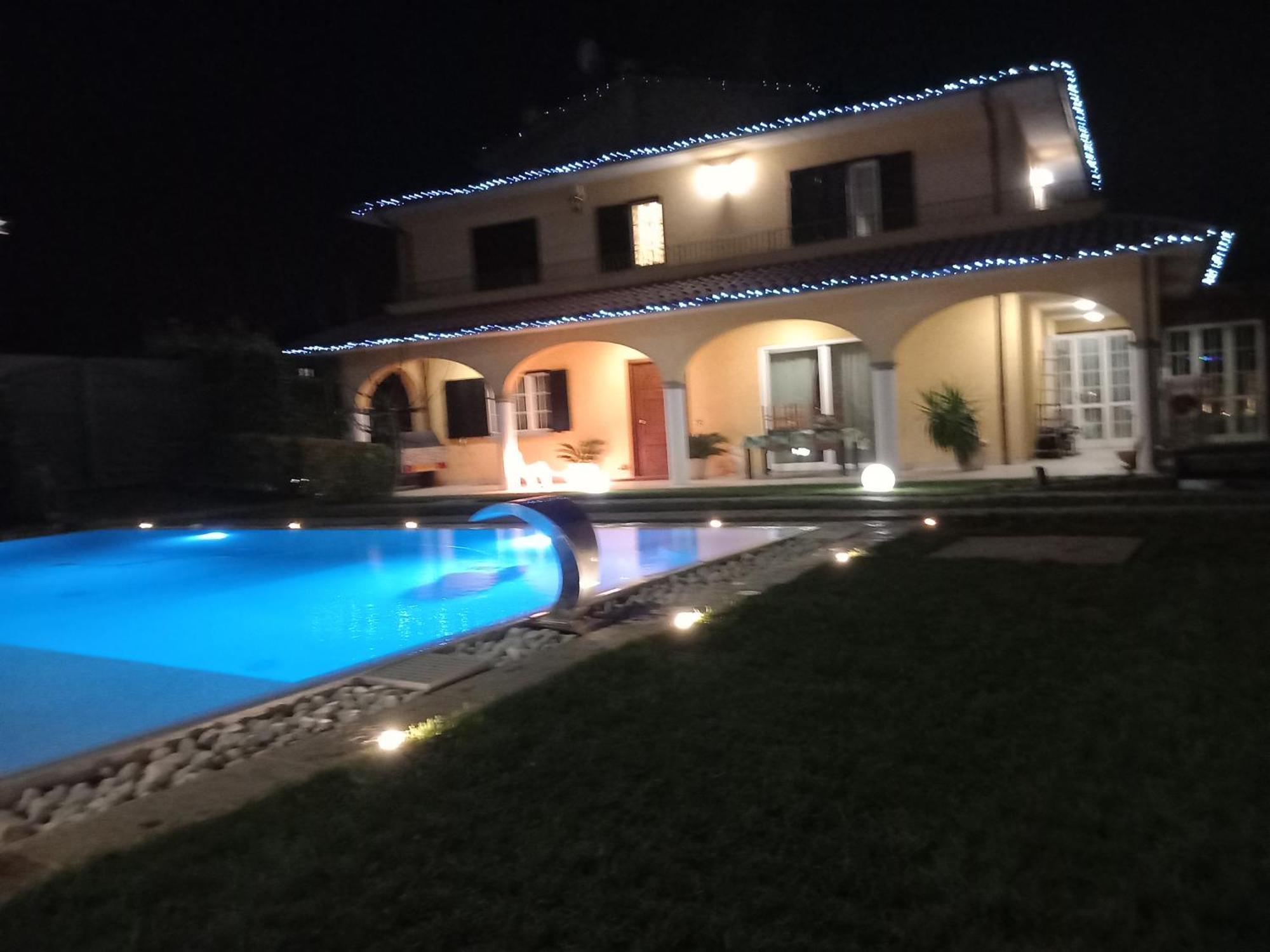 Villa Il Matto อาเรซโซ ภายนอก รูปภาพ